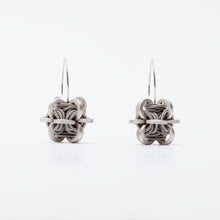 Load image into Gallery viewer, Orecchini Earrings Cubo Piccolo Argento Silver  Brengola
