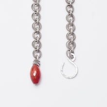 Load image into Gallery viewer, Collana Neckless Sciarpa Alluminio Aluminium Argento Silver Carnelian Brengola
